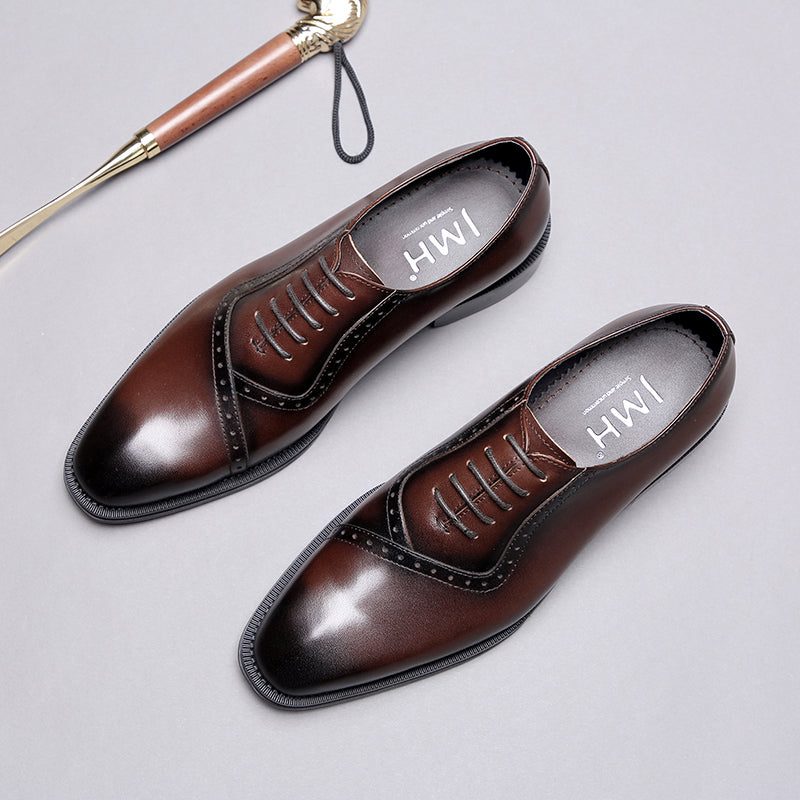 Business Carved Pointed Shoes for Men