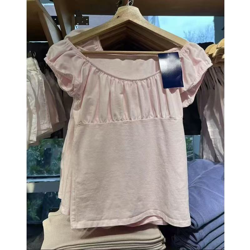 Womens Short-sleeve Top With A Round Neck And Puffed Sleeves